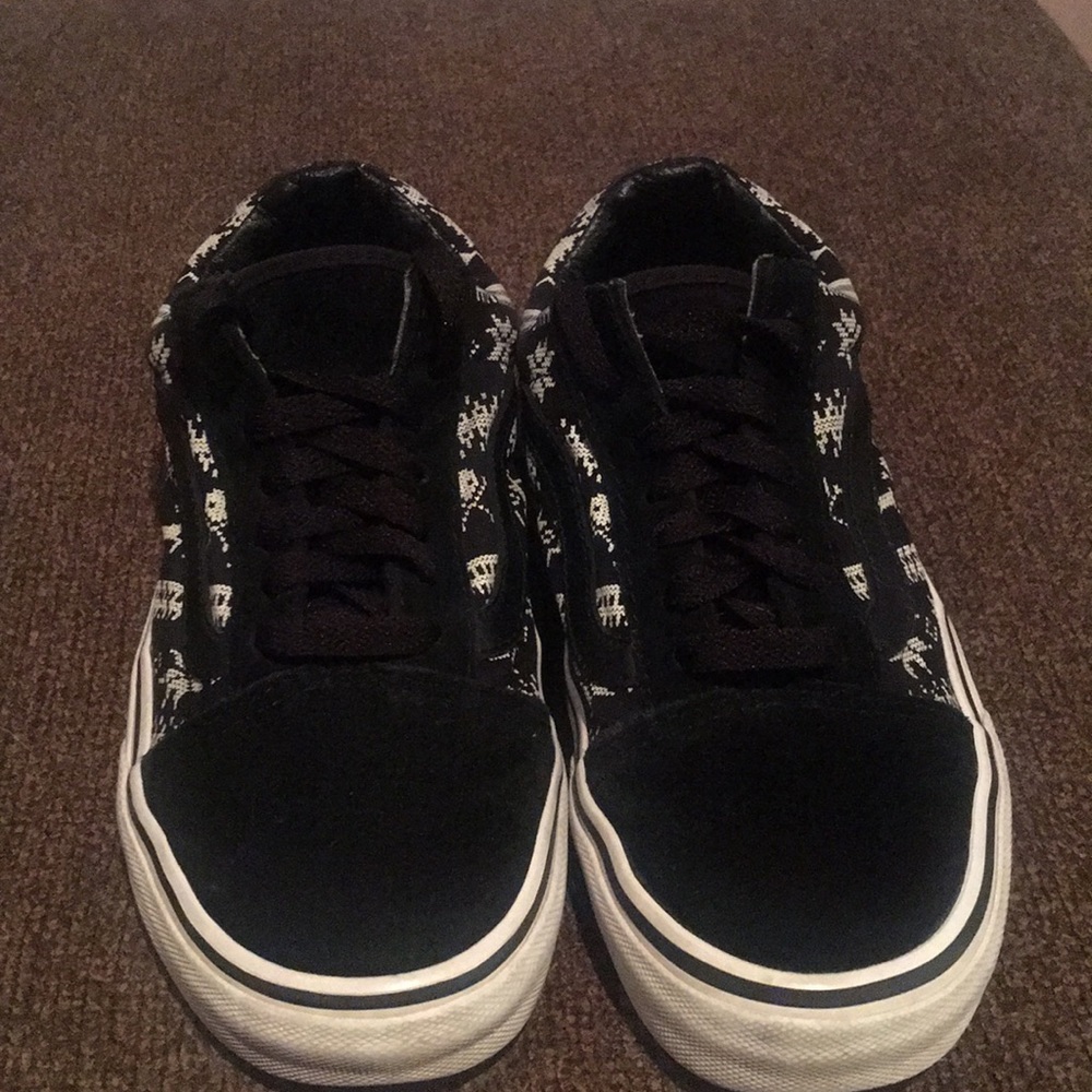 Limited holiday edition Old skool vans